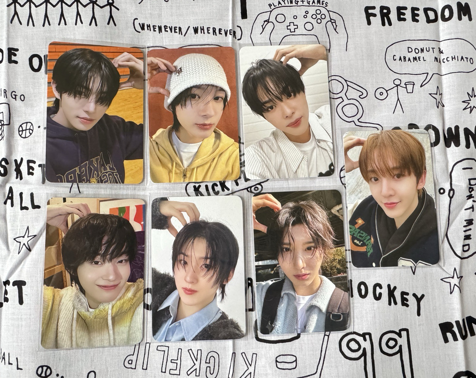 Kickflip 出道專MS特典一套