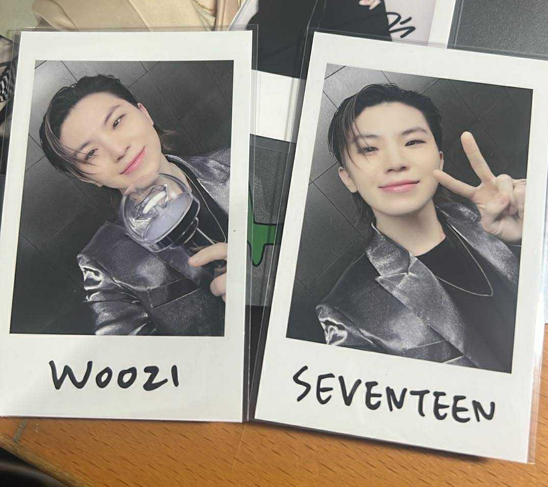 WOOZI right here Japan 隨機拍立得一套