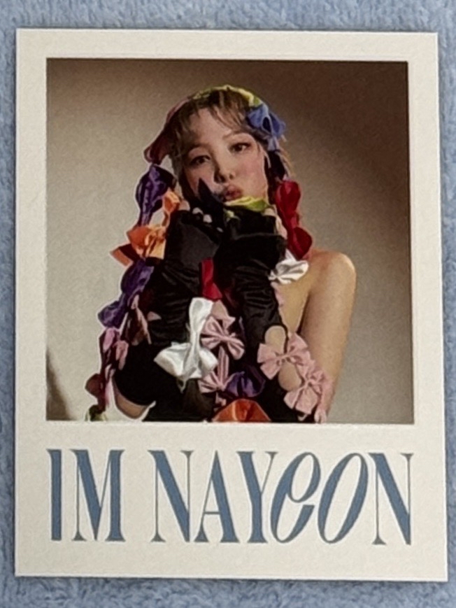 娜璉solo “IM NAYEON” 拍立得