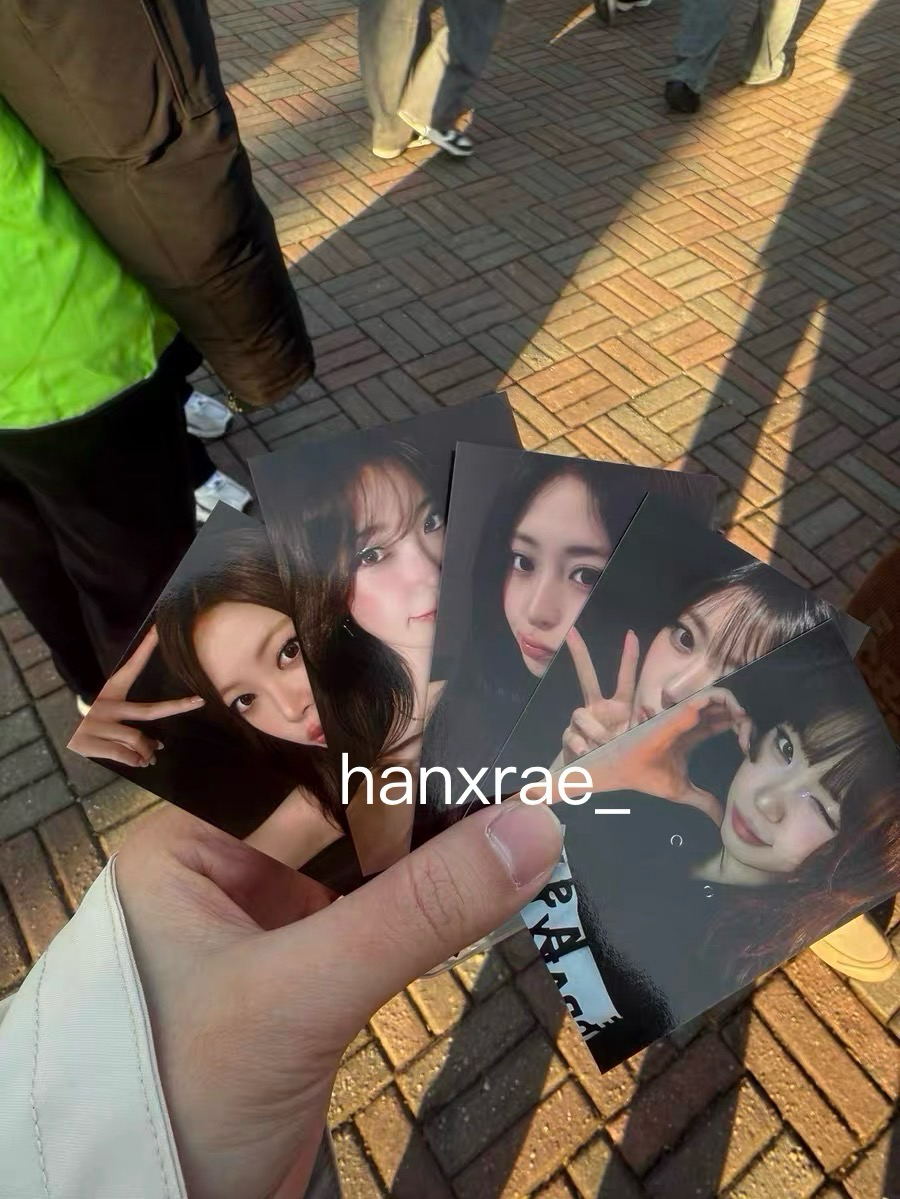 LE SSERAFIM首爾安可演唱會粽卡一套+團卡