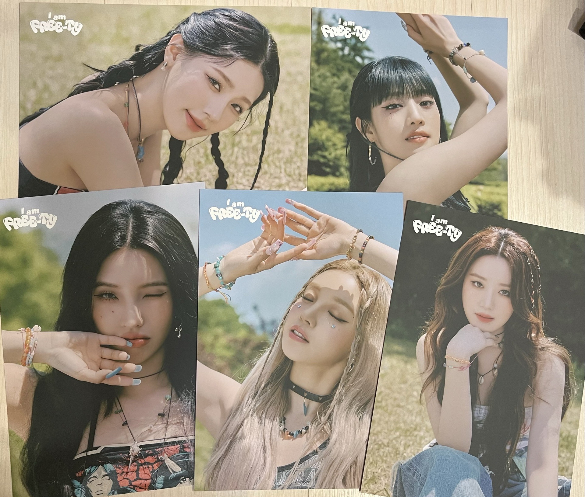 idle世巡大海報週邊