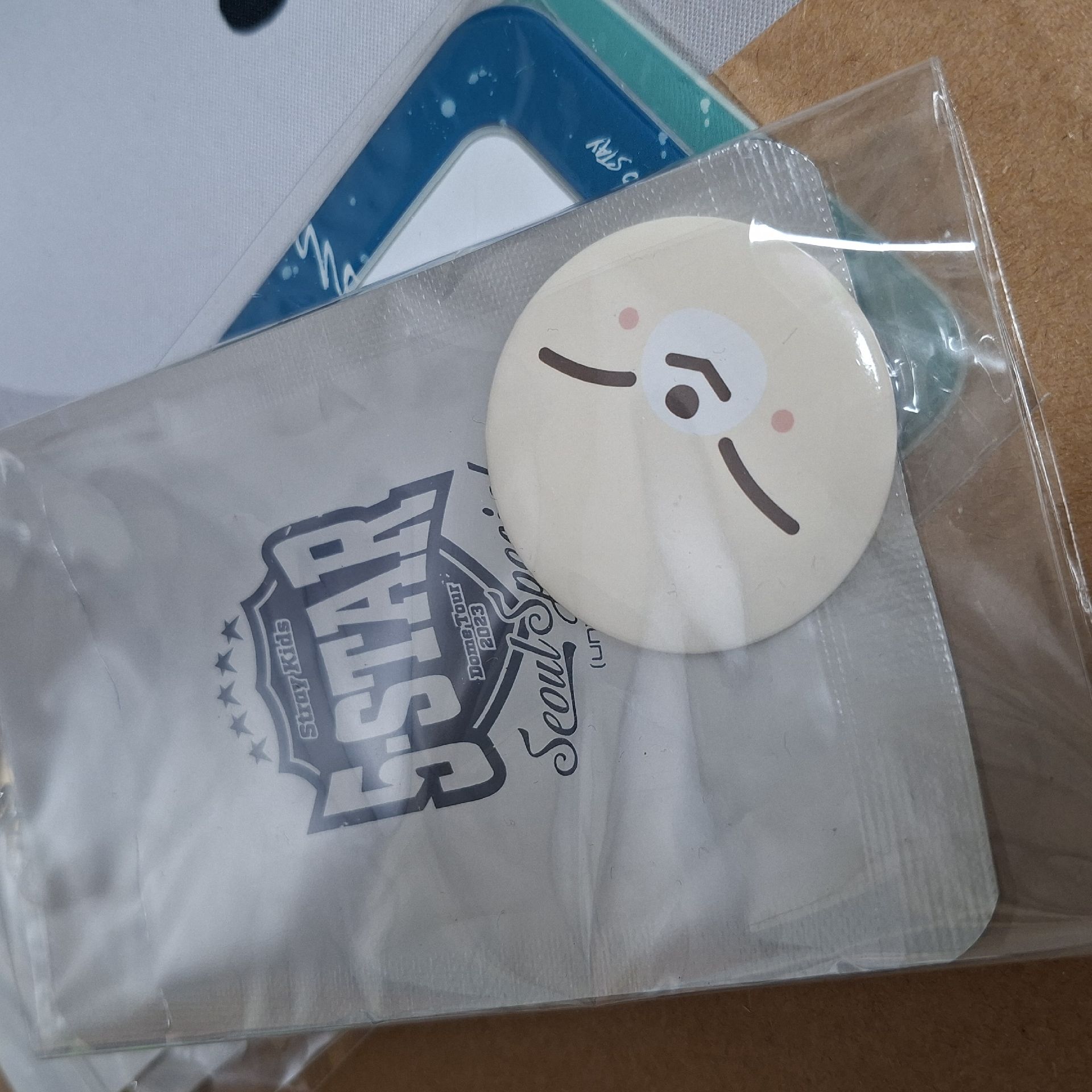 已拆 梁精寅 徽章