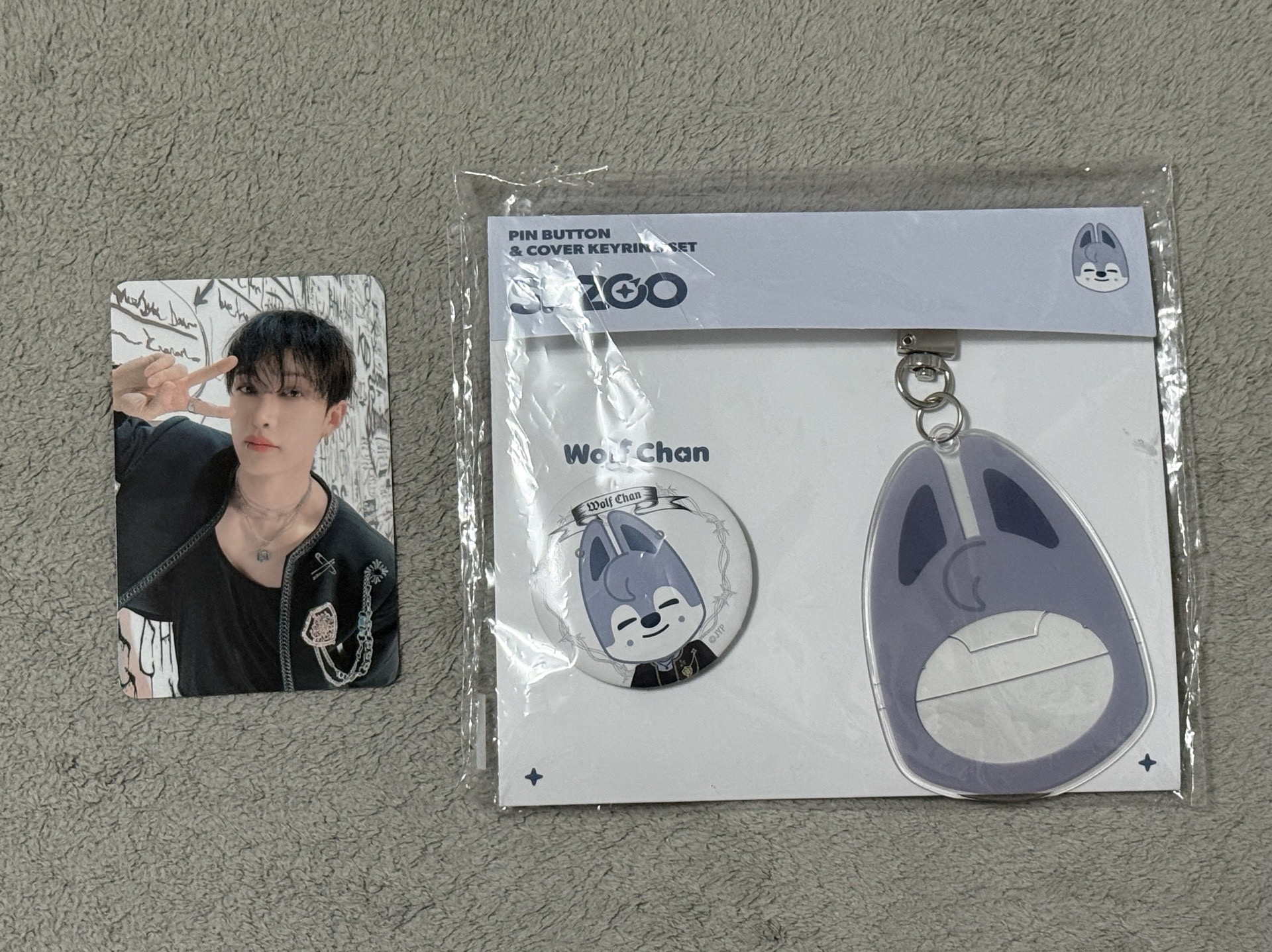 wolfchan 徽章吊飾 快閃咖啡廳 徽章套含卡
