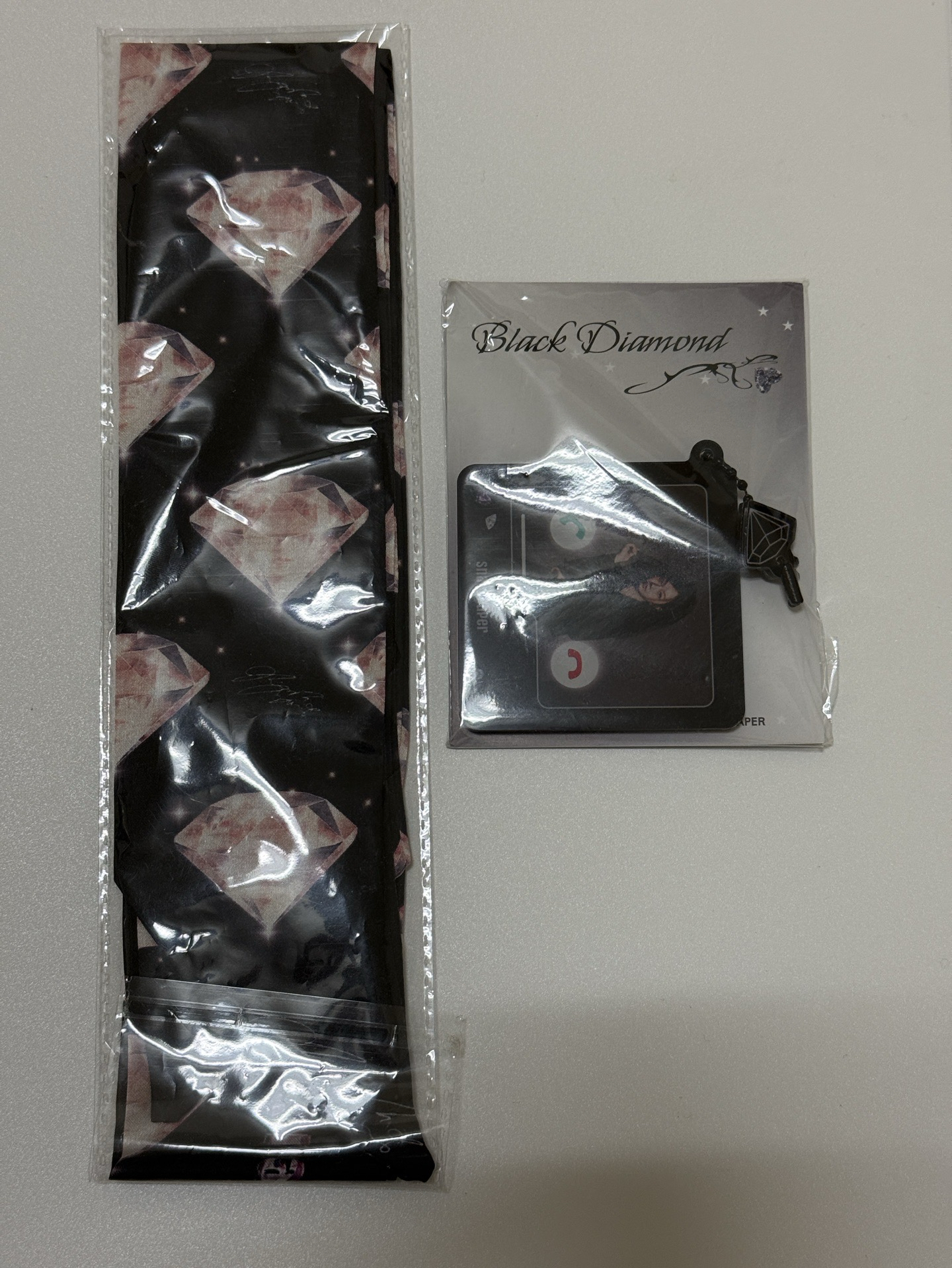 李惠利snackpaper黑版小卡綁四盒大盒巧克力（二已拆 二未拆）