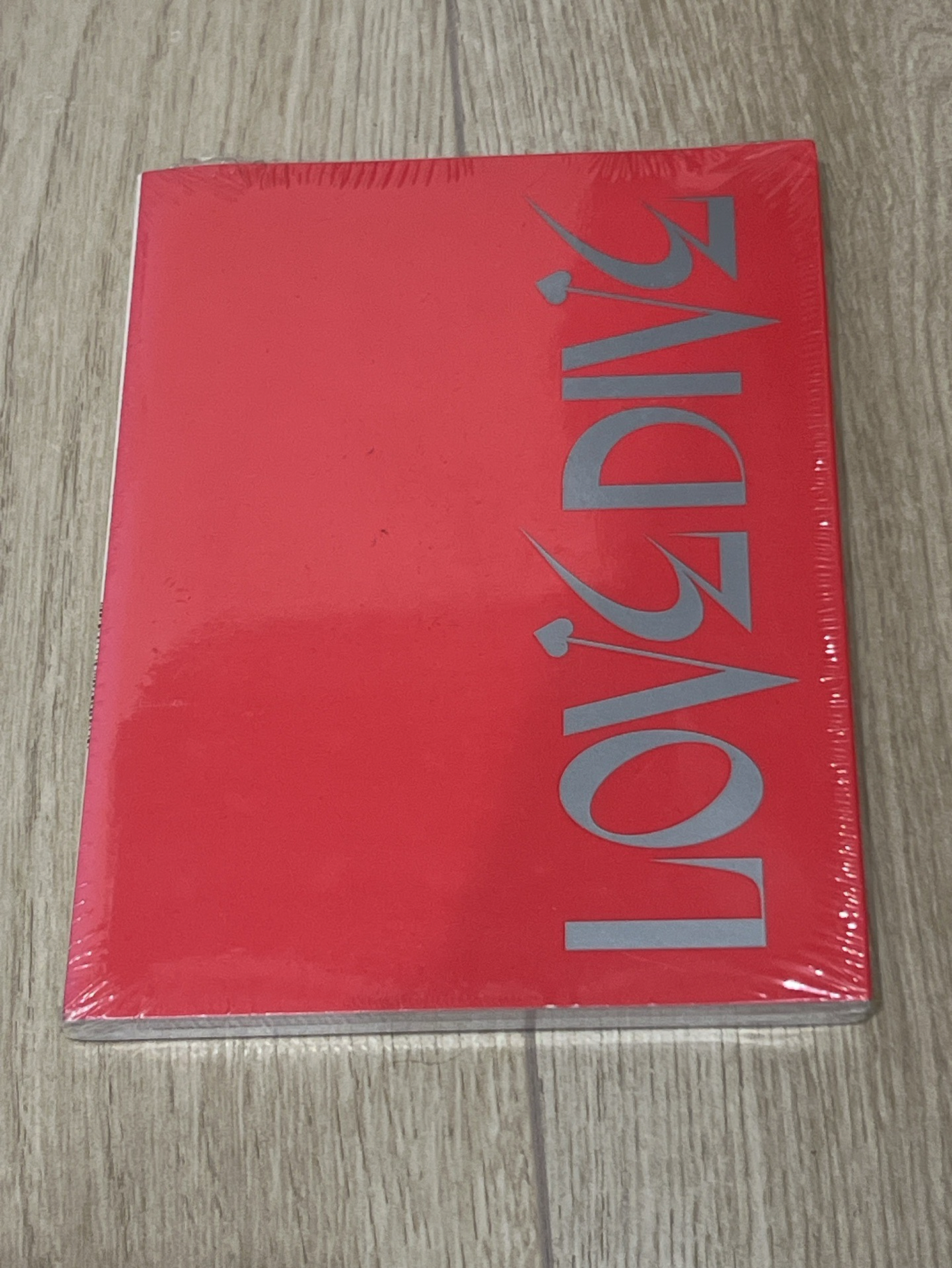 LOVE DIVE 紅(台灣現貨)