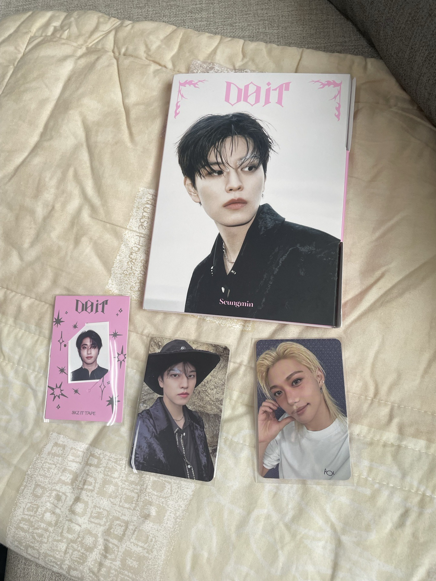 Stray kids 昇玟單封+菲玟專卡 城證件照