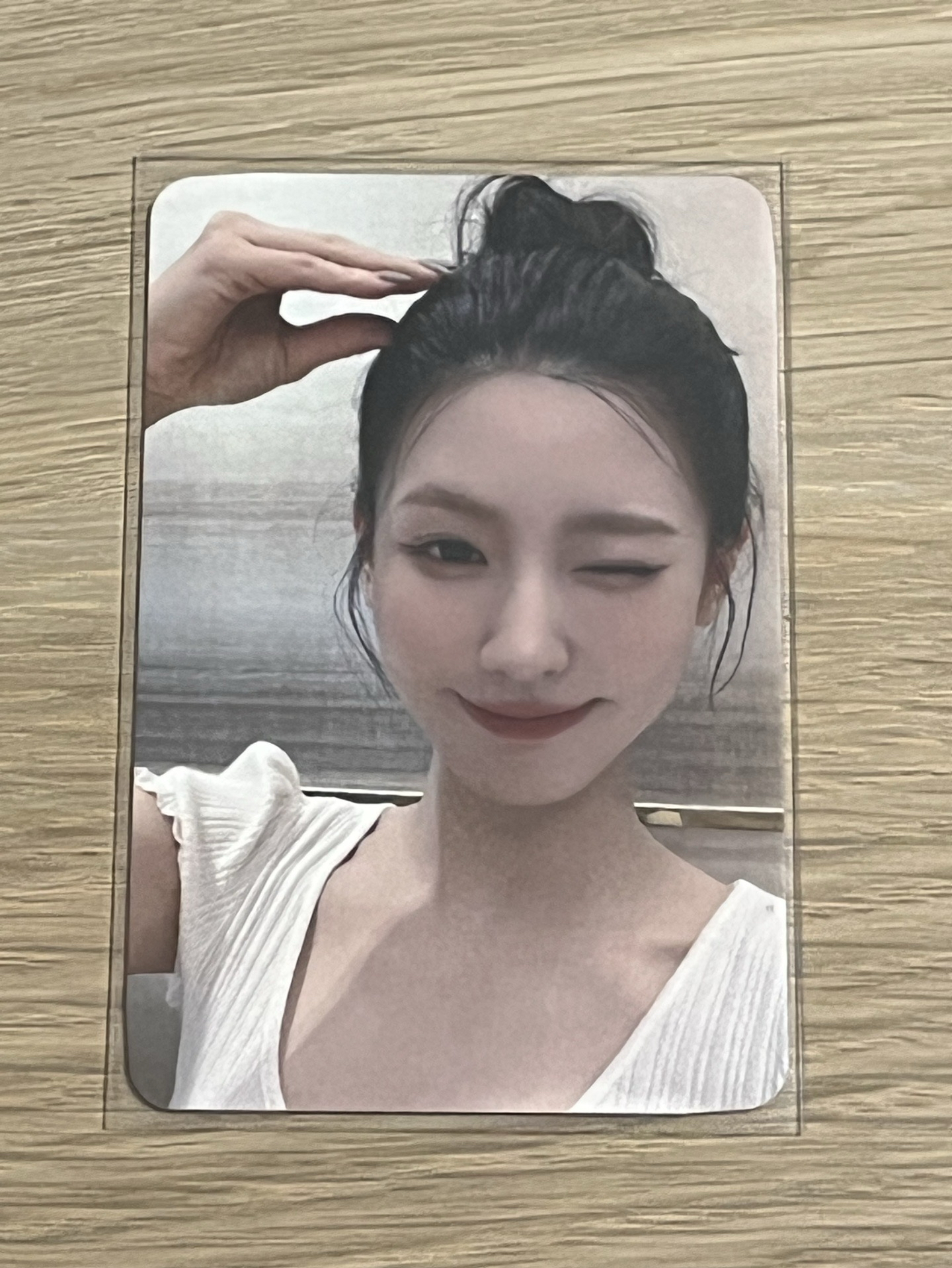 六週年化妝包麵