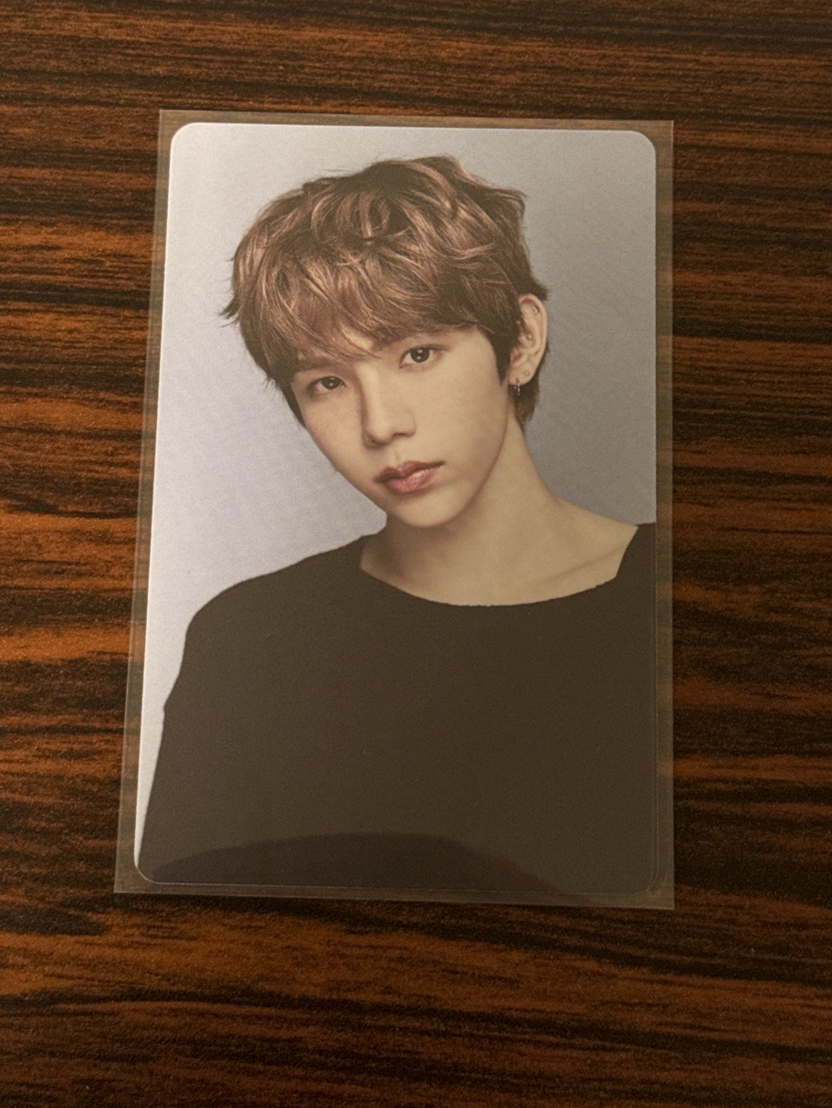 shotaro 心機露鎖骨