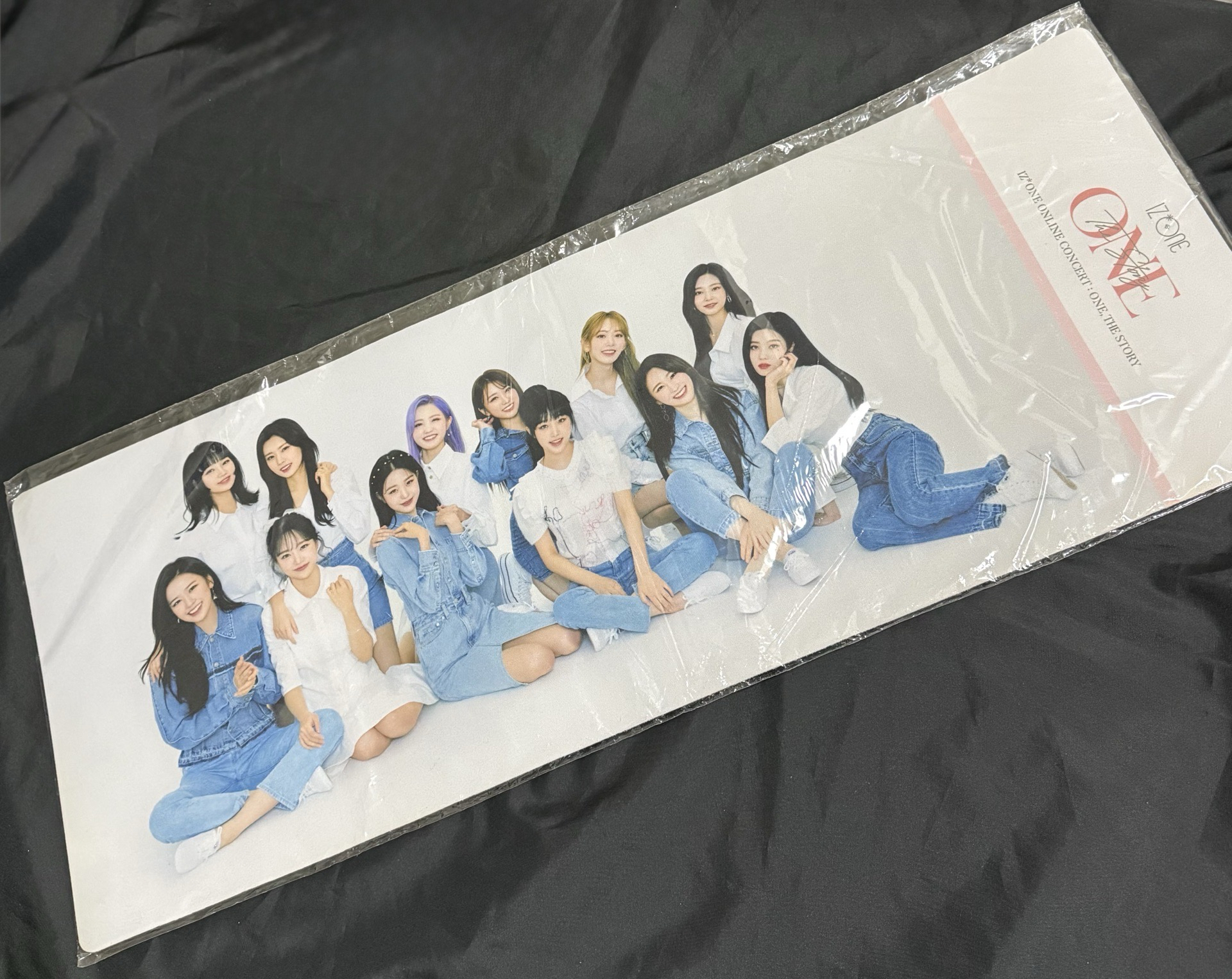 IZ*ONE ONE, THE STORY 桌墊