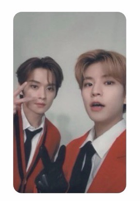 Social path JYP特典 旻玟雙人