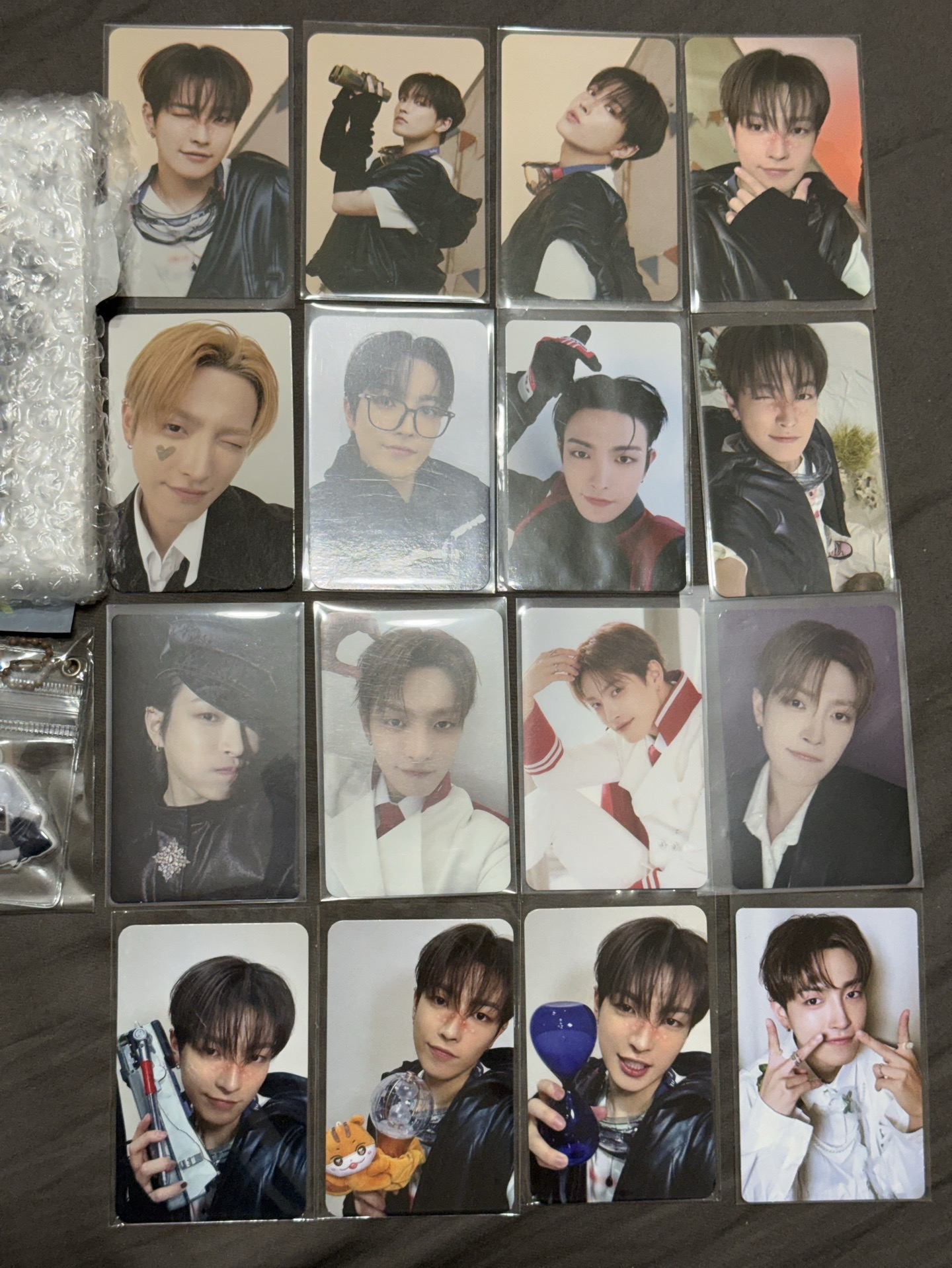 BRMUD中立牌+年曆中吊飾小盤