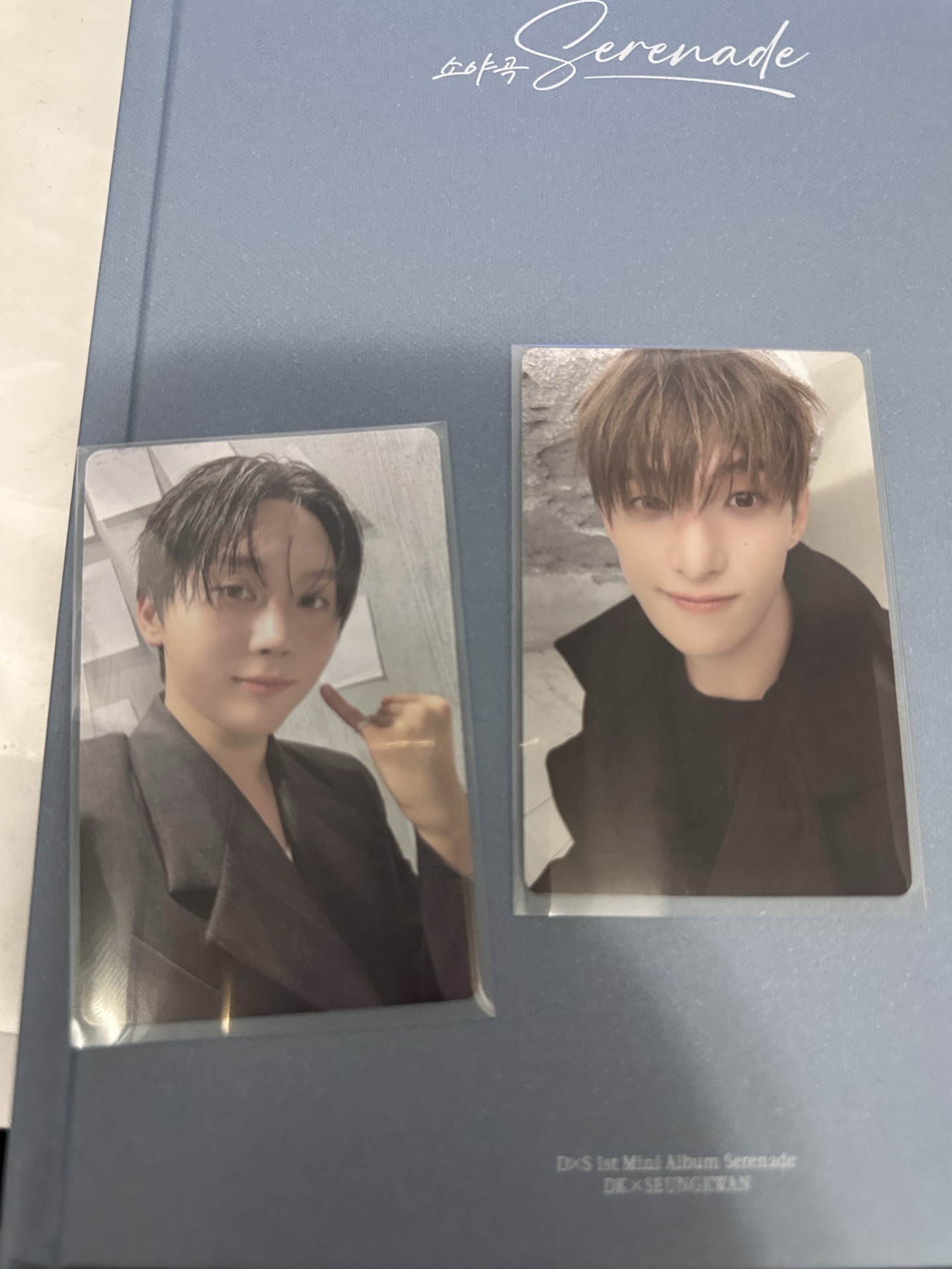 DxS 1st Mini Album Serenad