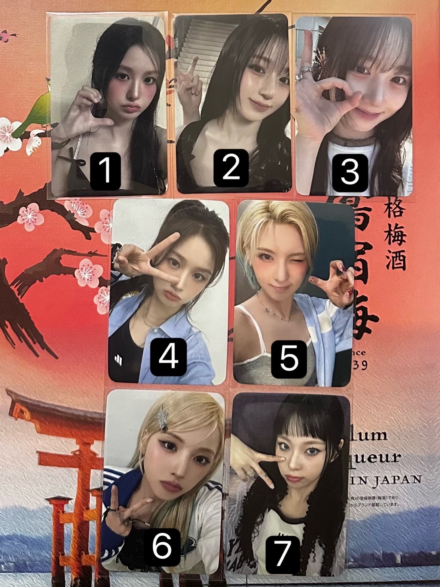 NMIXX STICK OUT區（有3頁