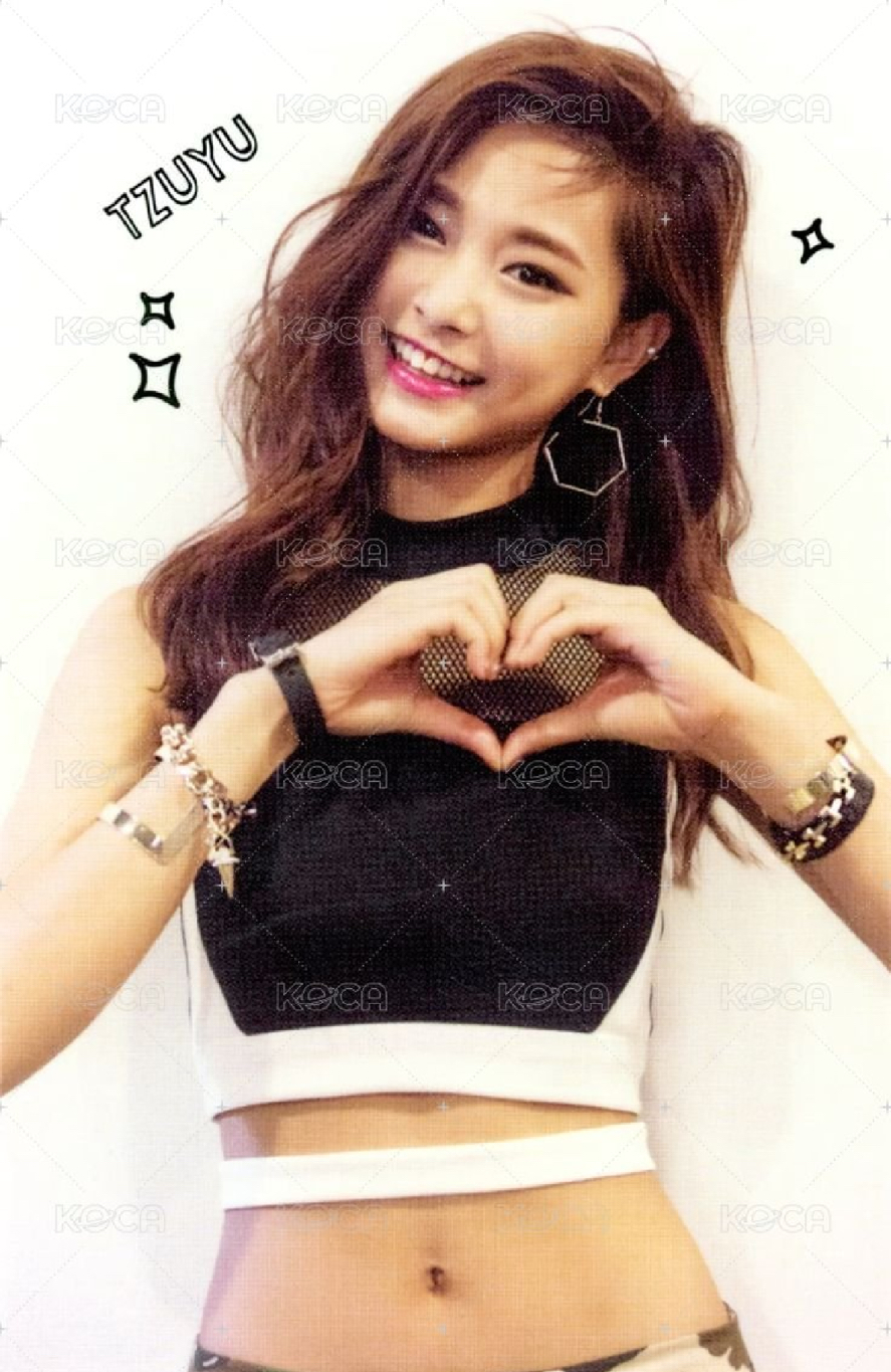 TWICE 子瑜出道專專卡 童年卡🦌