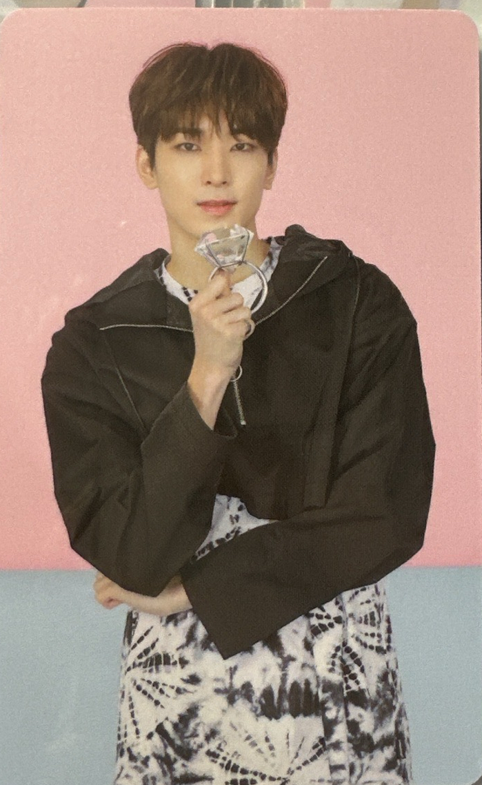 SEVENTEEN WONWOO 全圓佑 4期會員禮