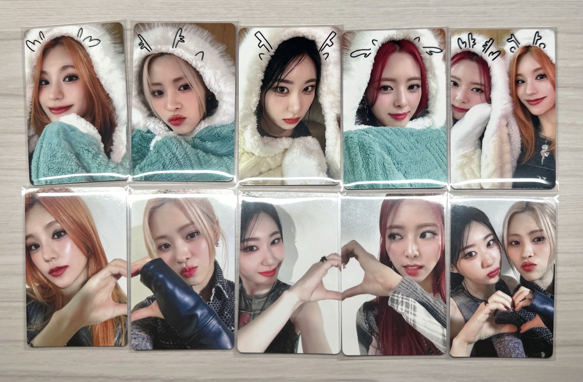 ITZY BORN TO BE km1.0 台北簽售卡 龍袍 比心