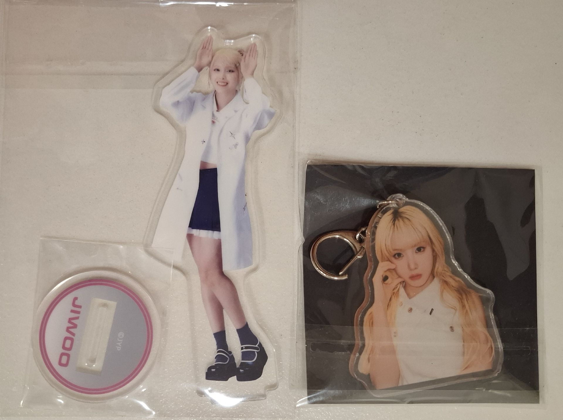 飯控立牌+滿額吊飾 友