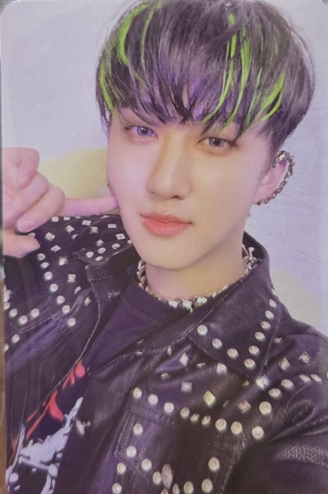 Stray kids ODDINARY 專輯卡 B ver.彰彬