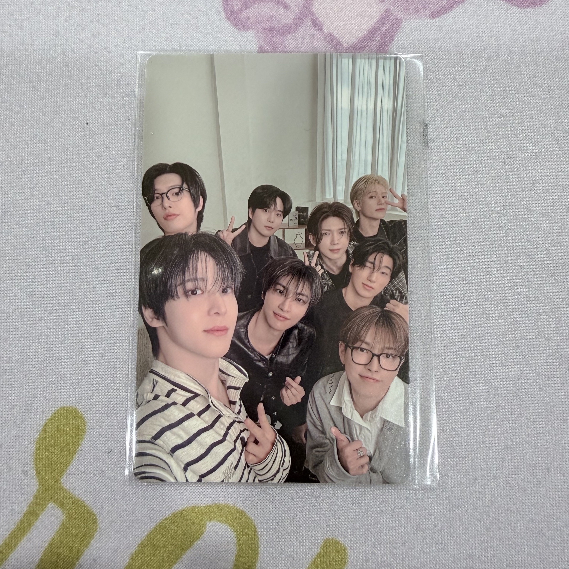 圍巾附贈の小卡