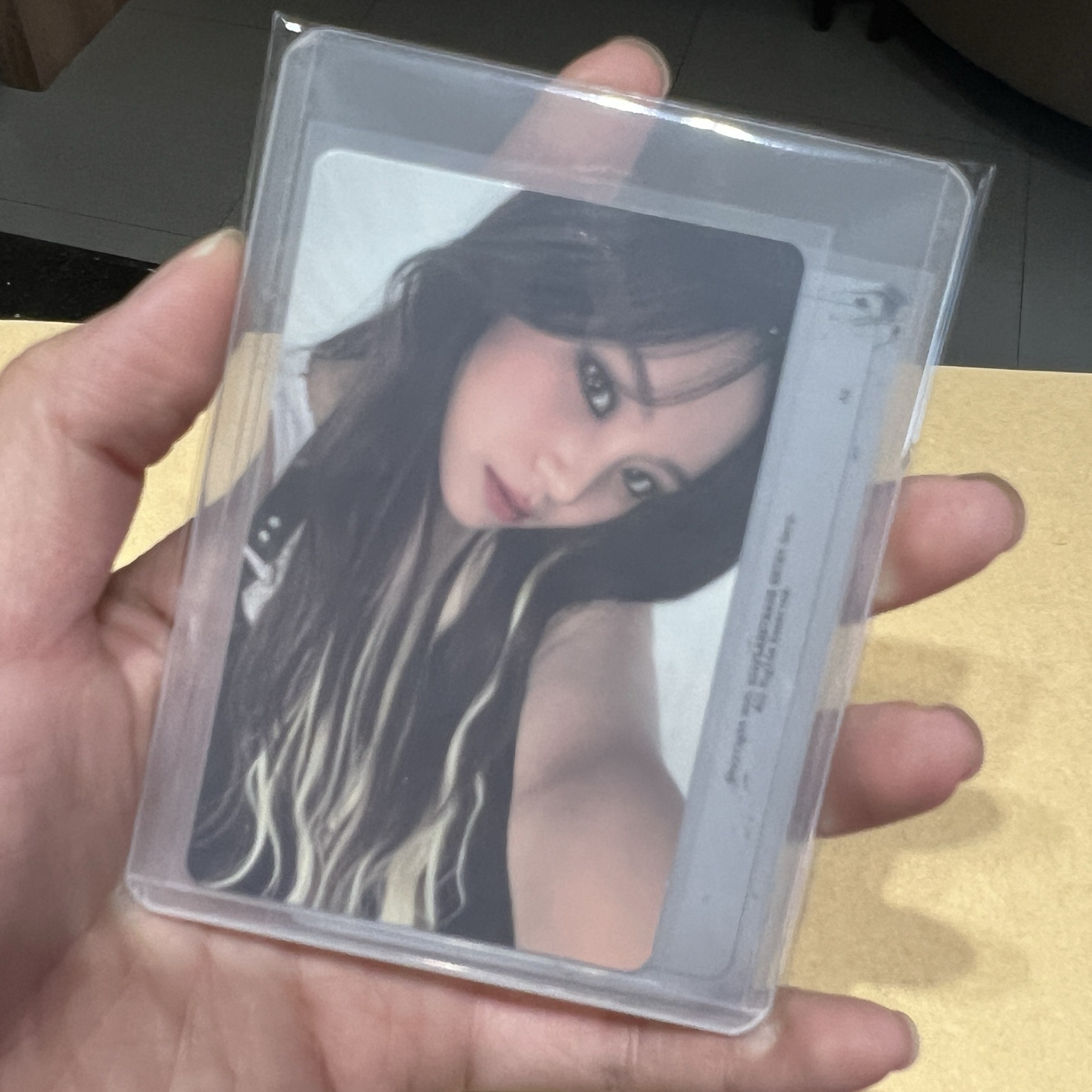 VIVIZ 迷你四 VERSUS FAKE ver. 專卡 嚴智 UMJI