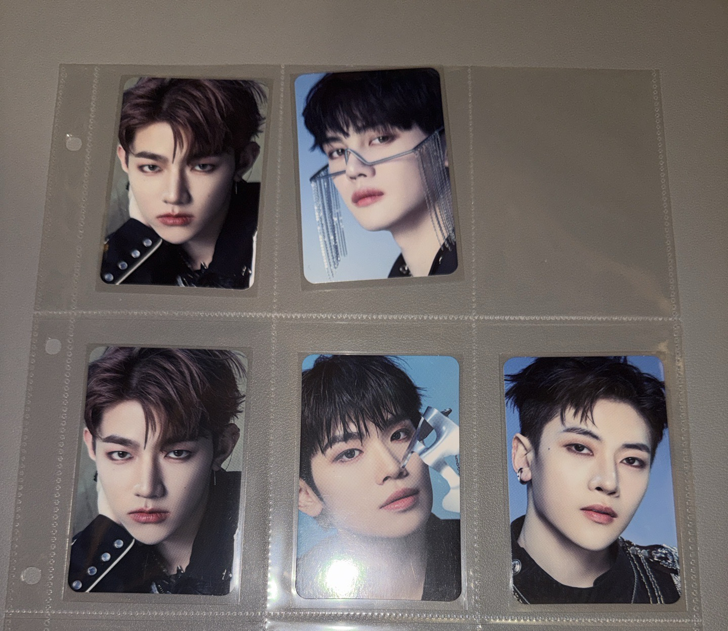 ZB1迷三快閃隨機卡