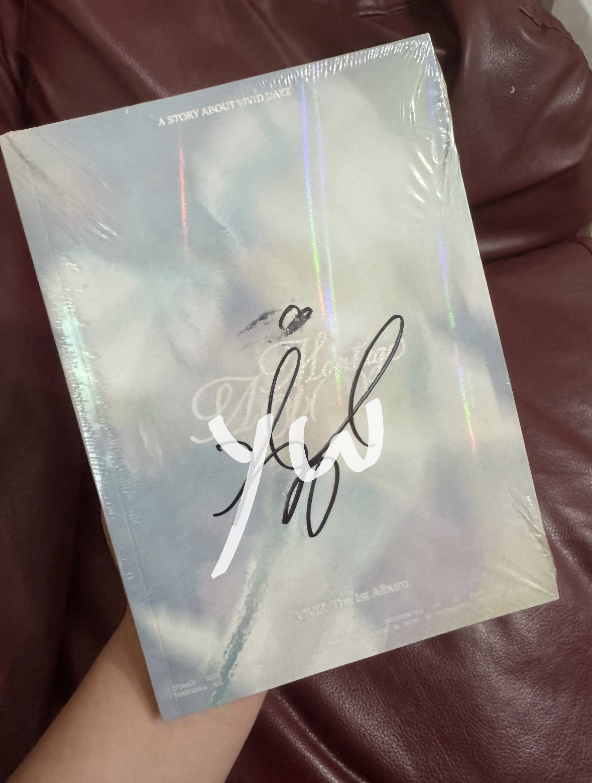 VIVIZ-正一 嚴智Umji 未拆親簽專