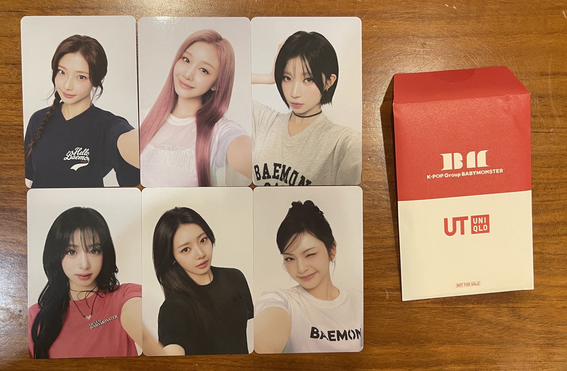 BABYMONSTER UNIQLO代言卡