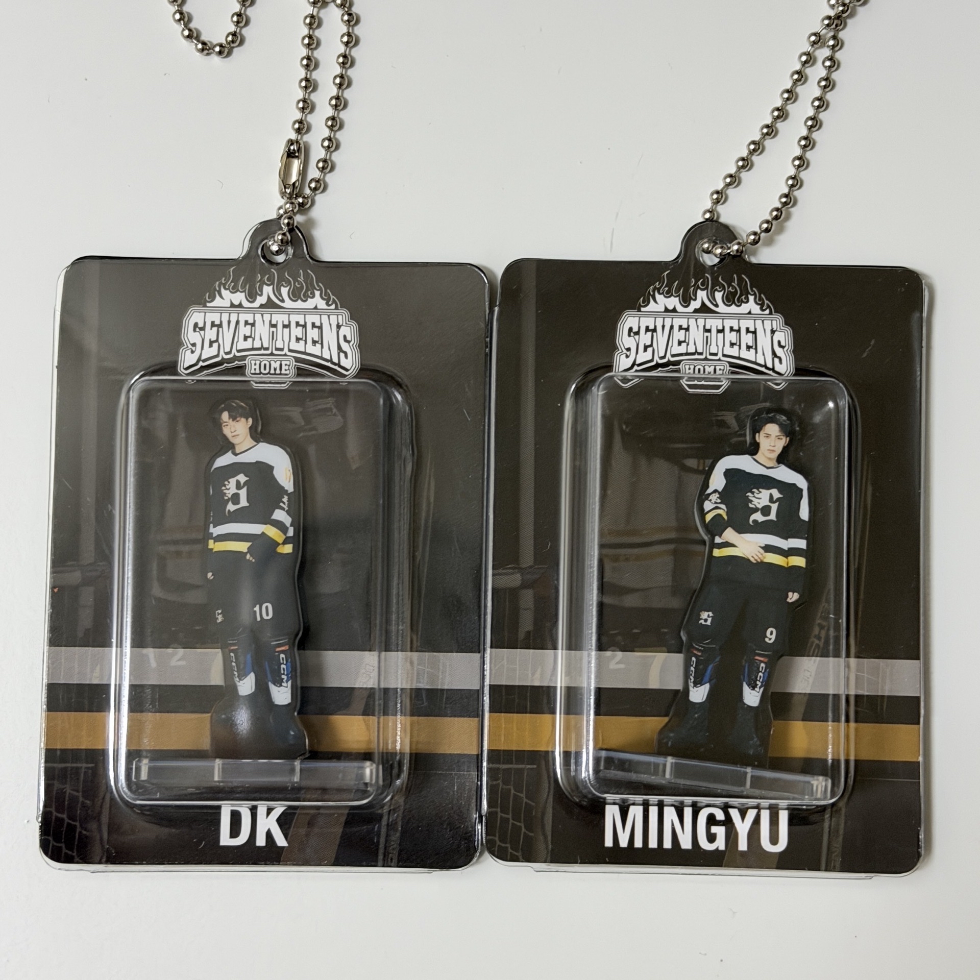 25’Home壓克力鑰匙圈吊飾 奎、碩