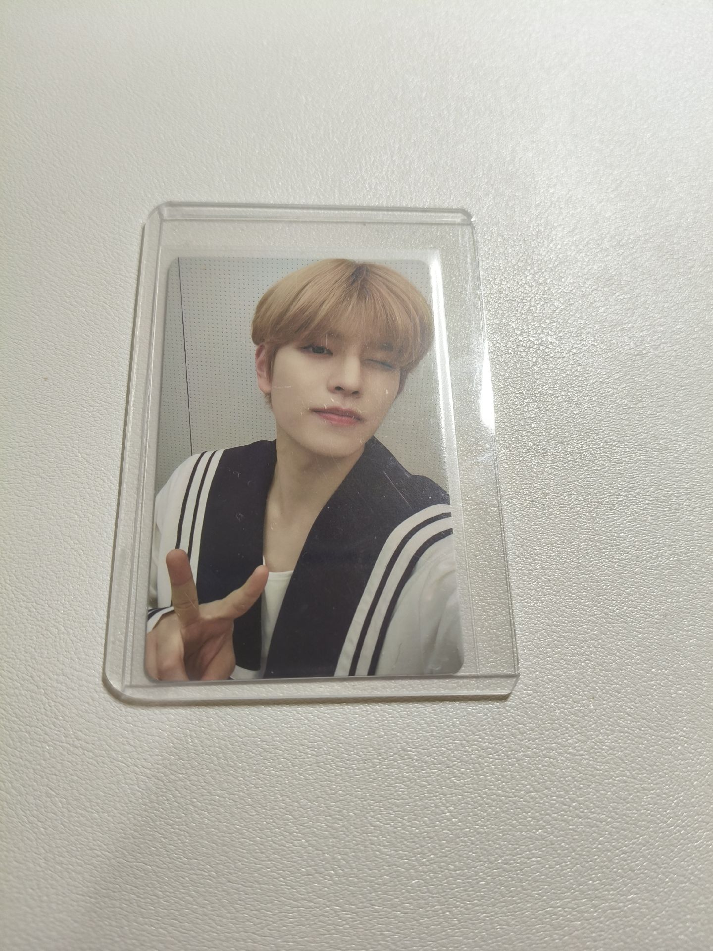 “日夜思念著你“中背