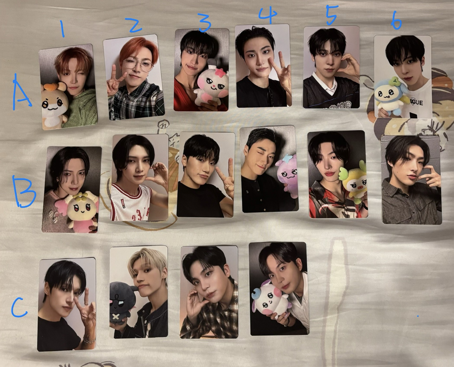 Mighteez 隨機卡包