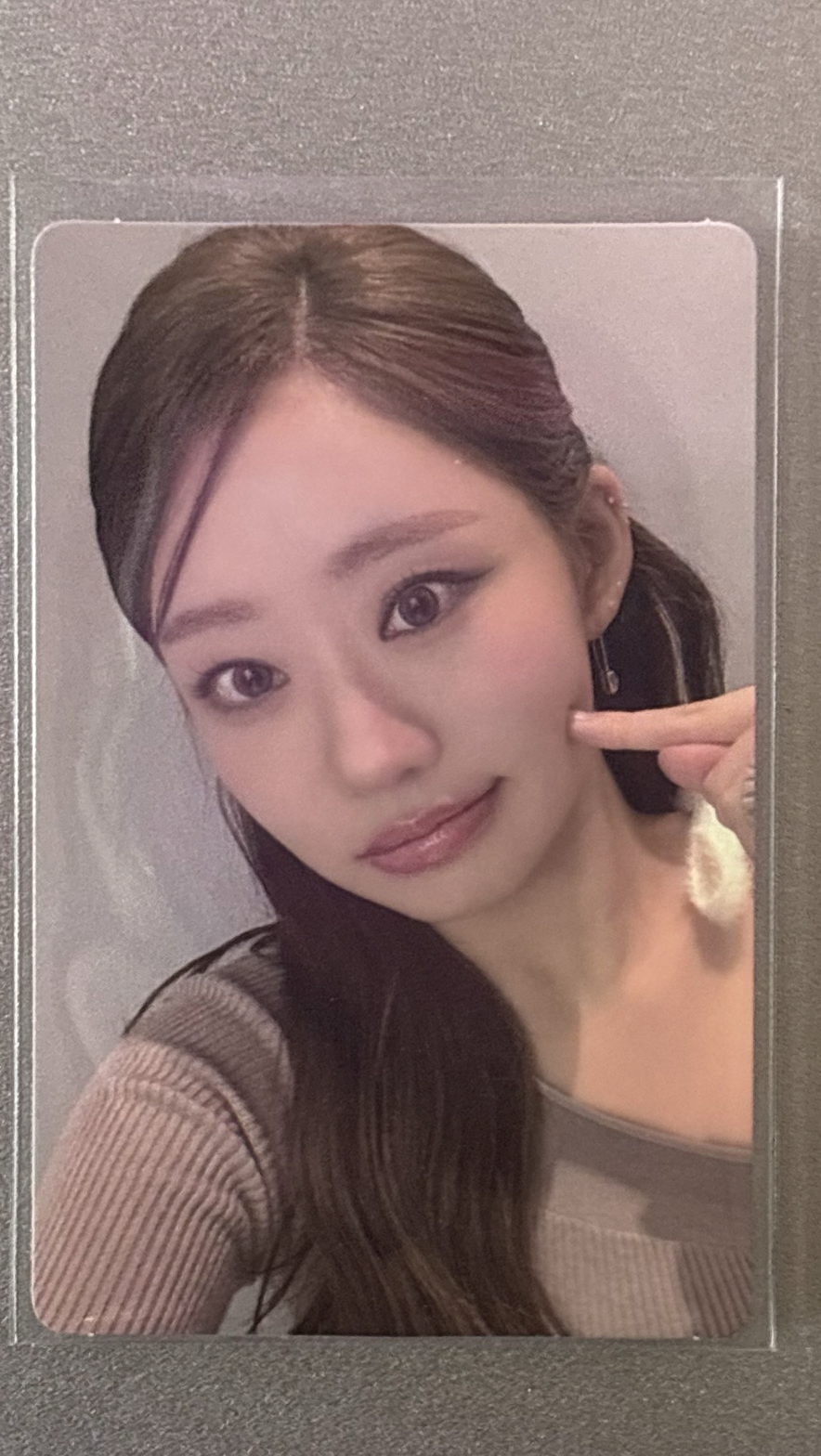 kiss of life Julie演唱會紀錄卡