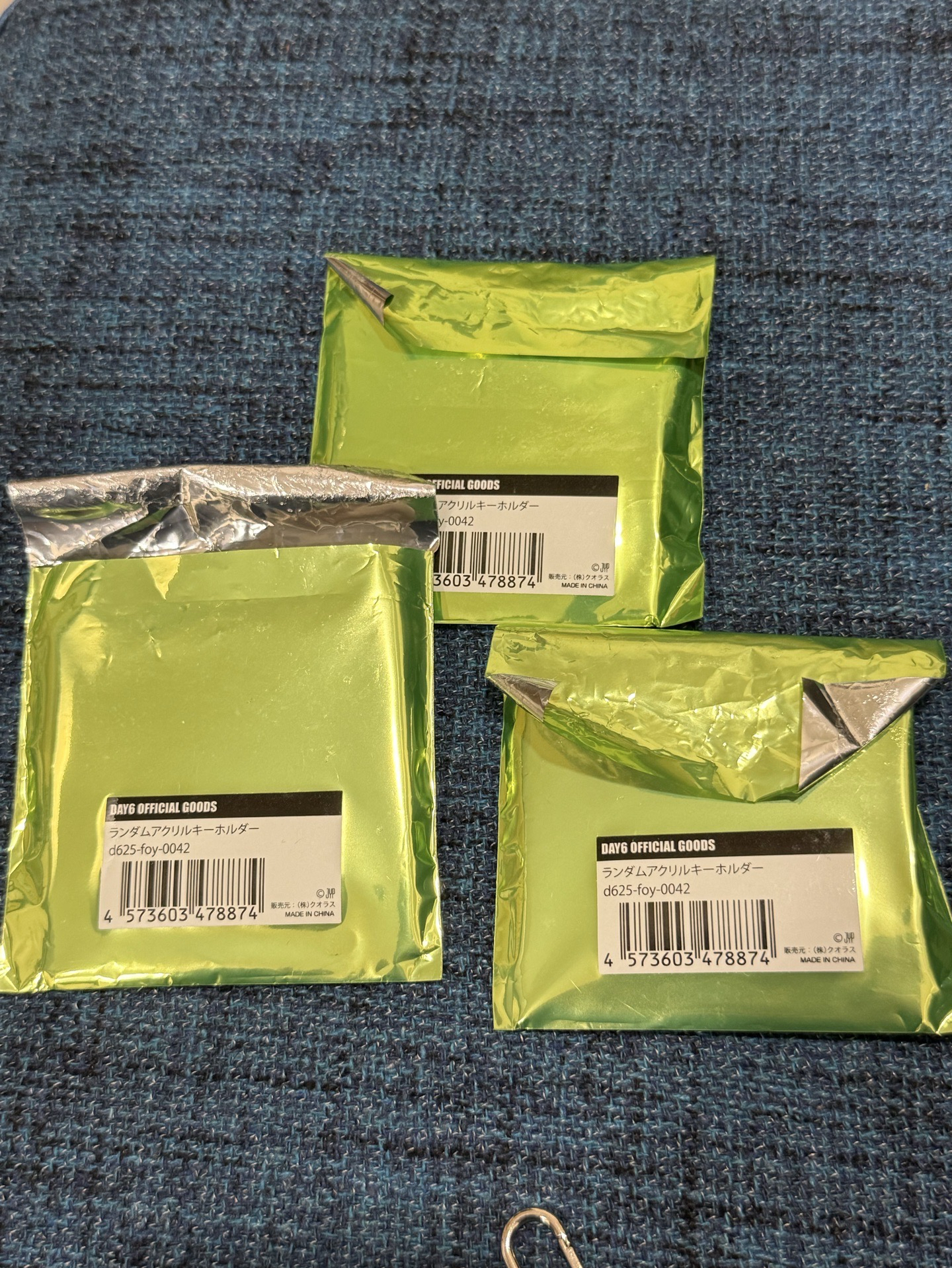 DAY6 DENIMALZ 幸運草 吊飾 磁吸 FOREVER YOUNG 日週