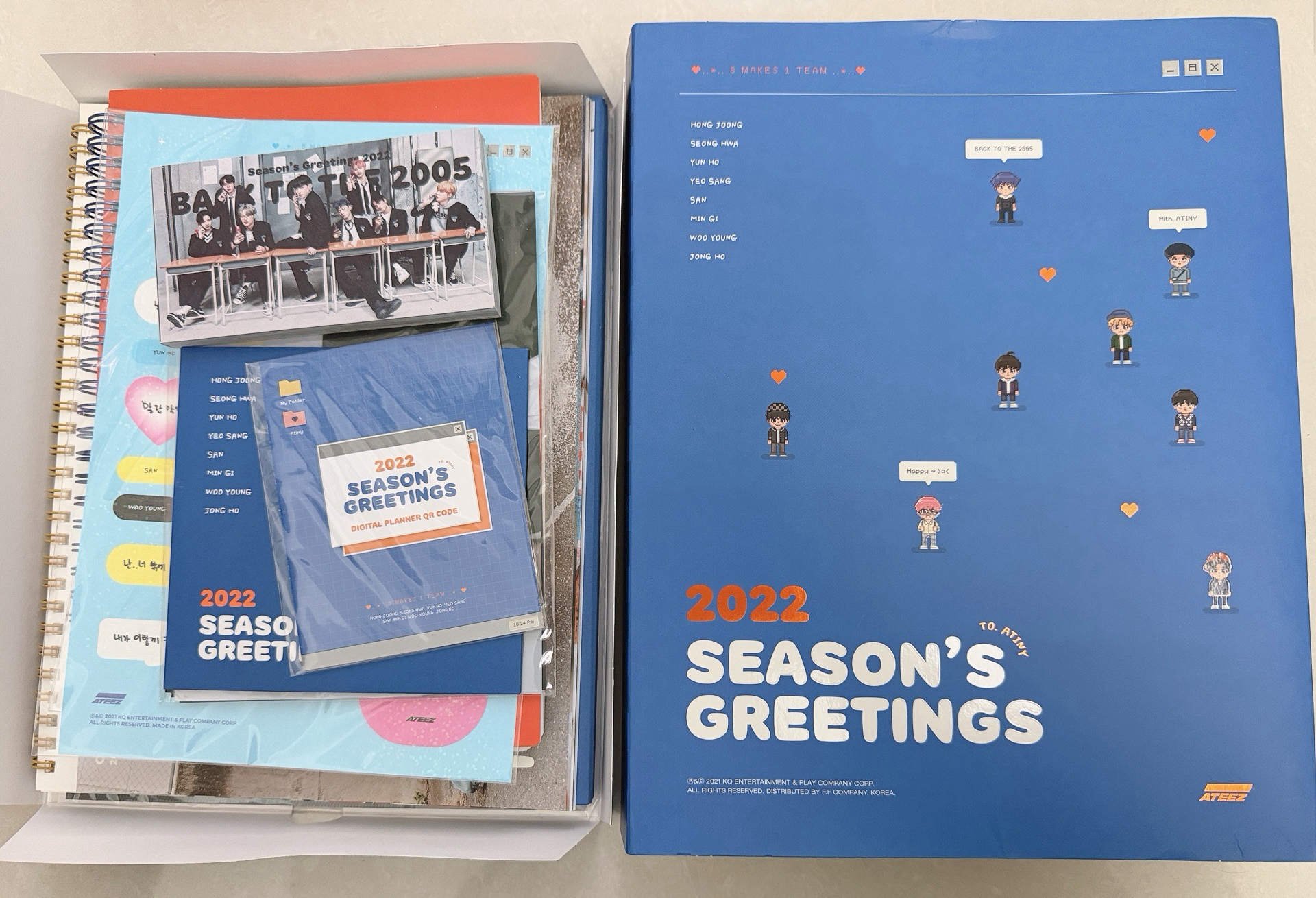 ATEEZ 2022 年曆 SEASON’S GREETINGS