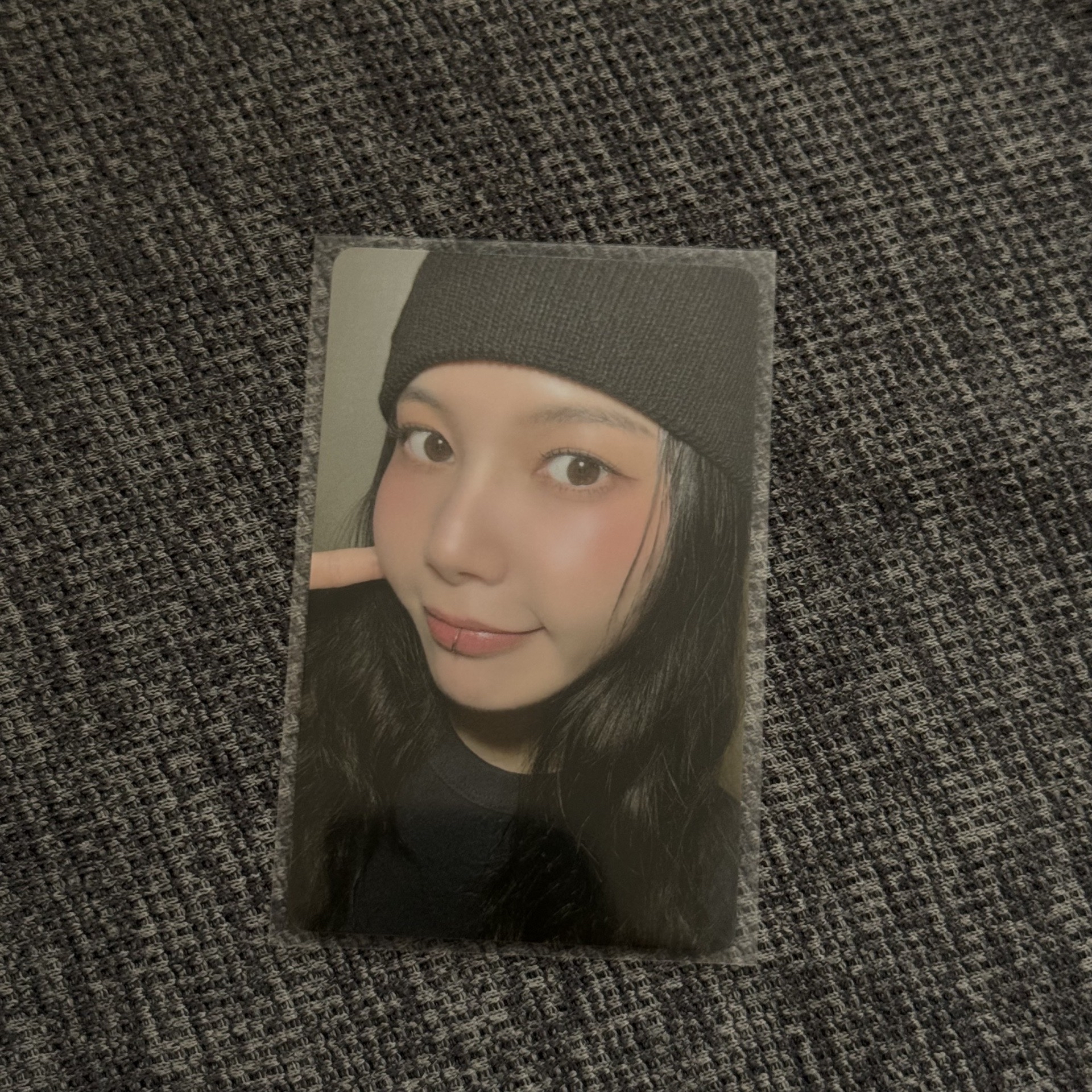 Floating Free 專輯卡 