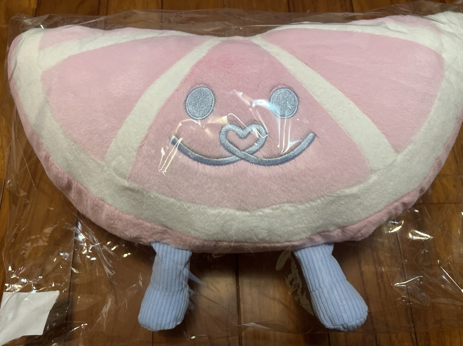 全新未拆利特抱枕含卡