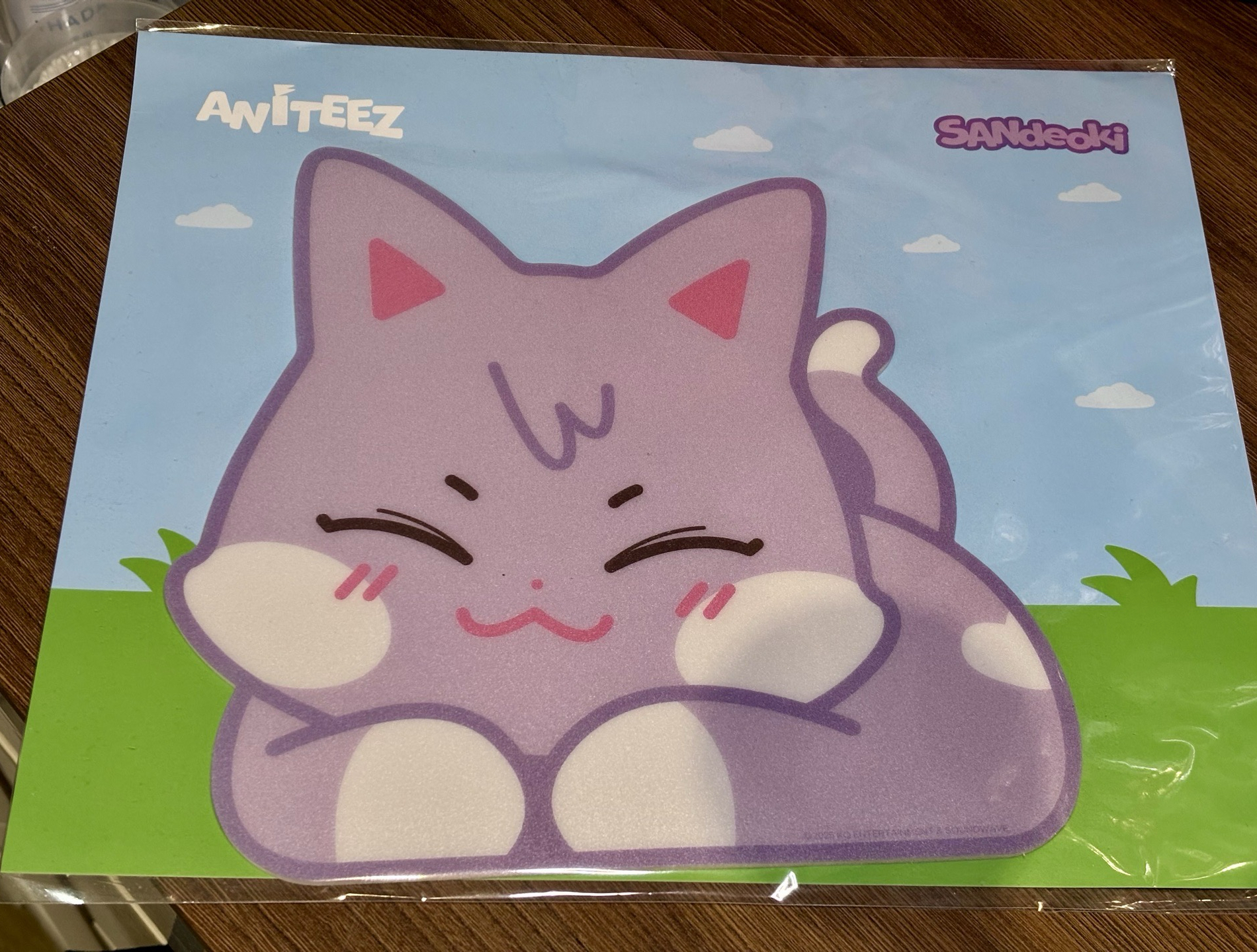 Aniteez in the calling 傘德滑鼠墊