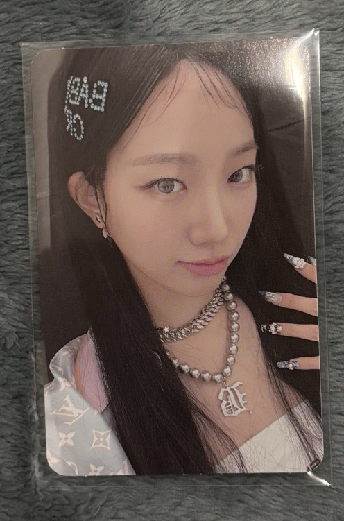 LE SSERAFIM Kazuha小卡