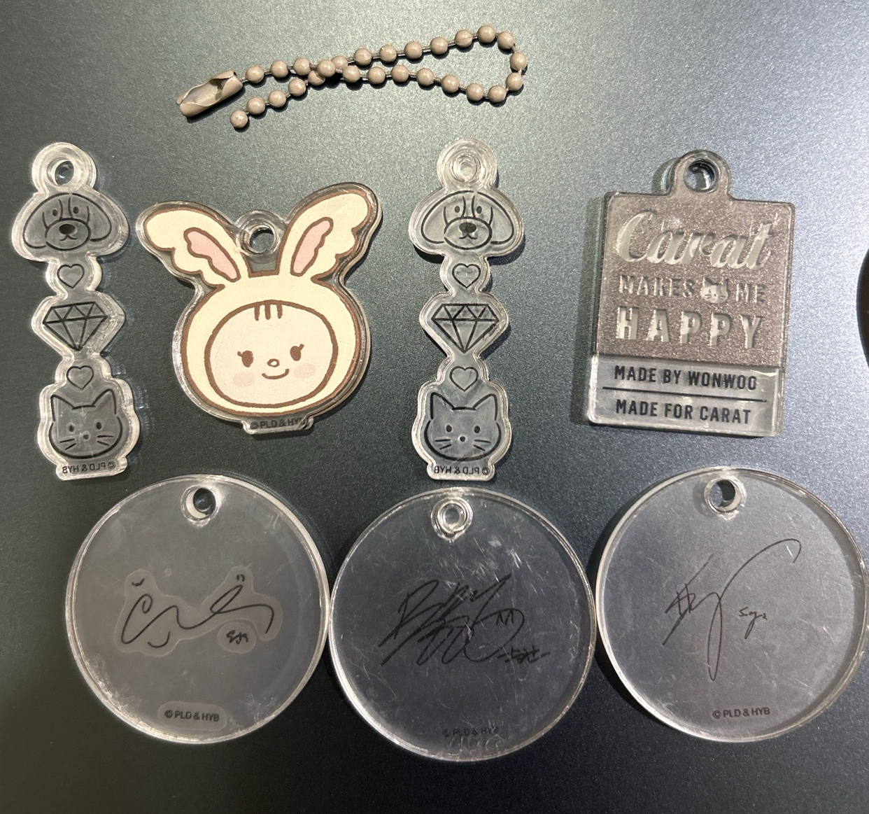 成員吊飾（皆未撕膜，全收送珠鏈）