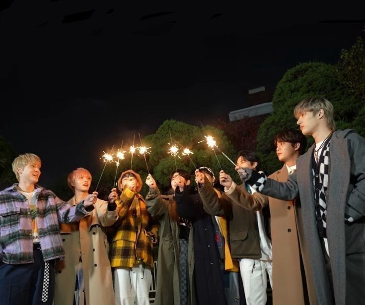 烏雲（2/10-2/22出國不出貨）