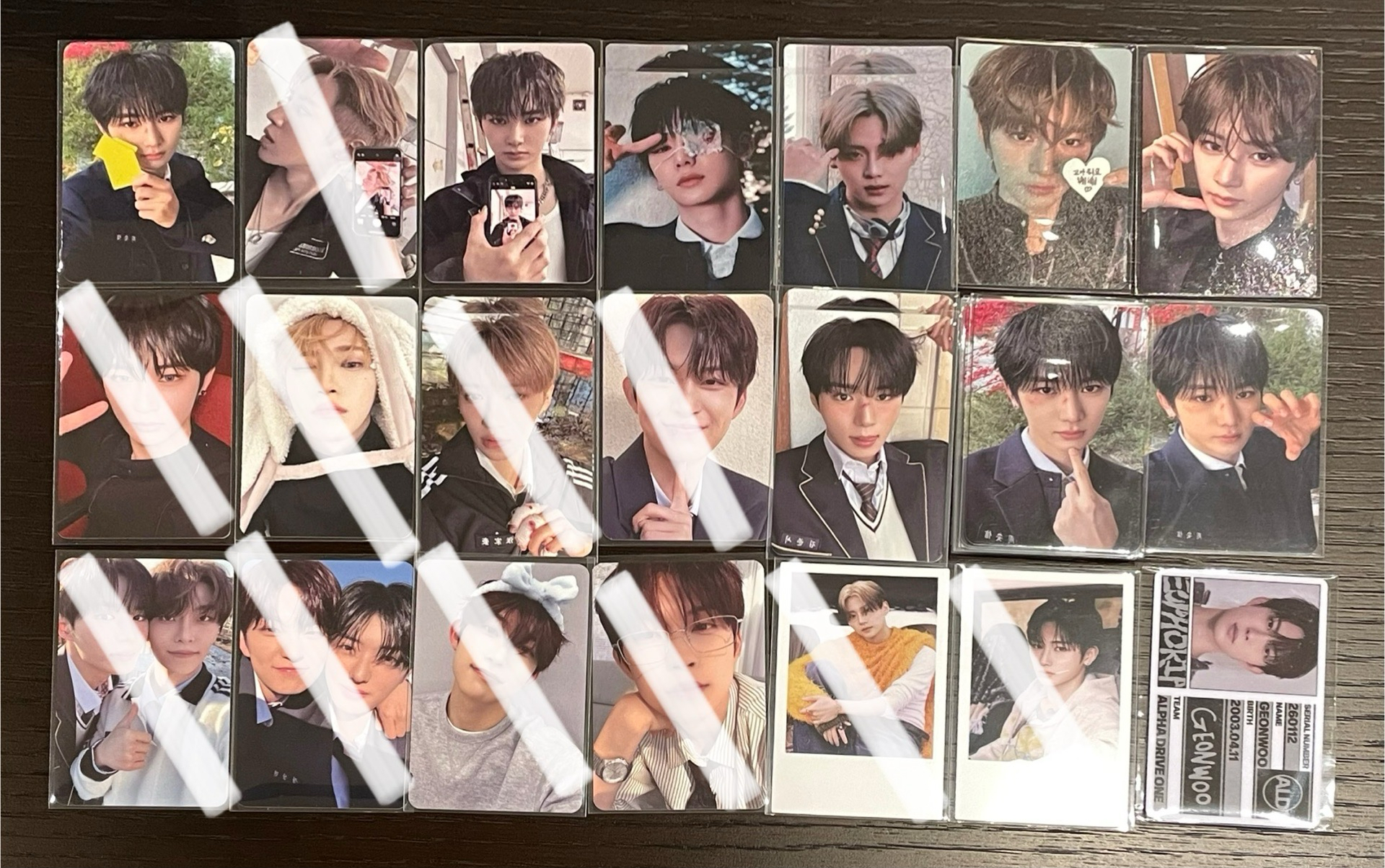 現貨專卡、特典卡