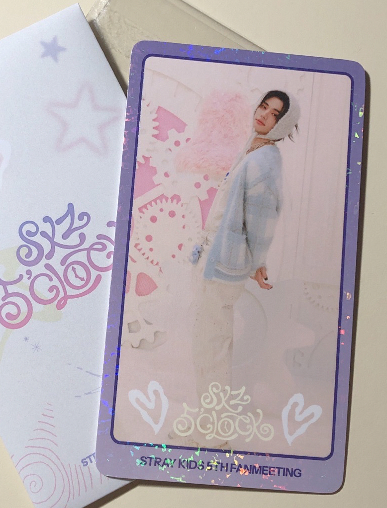 五點鐘來的長長一條的帥哥