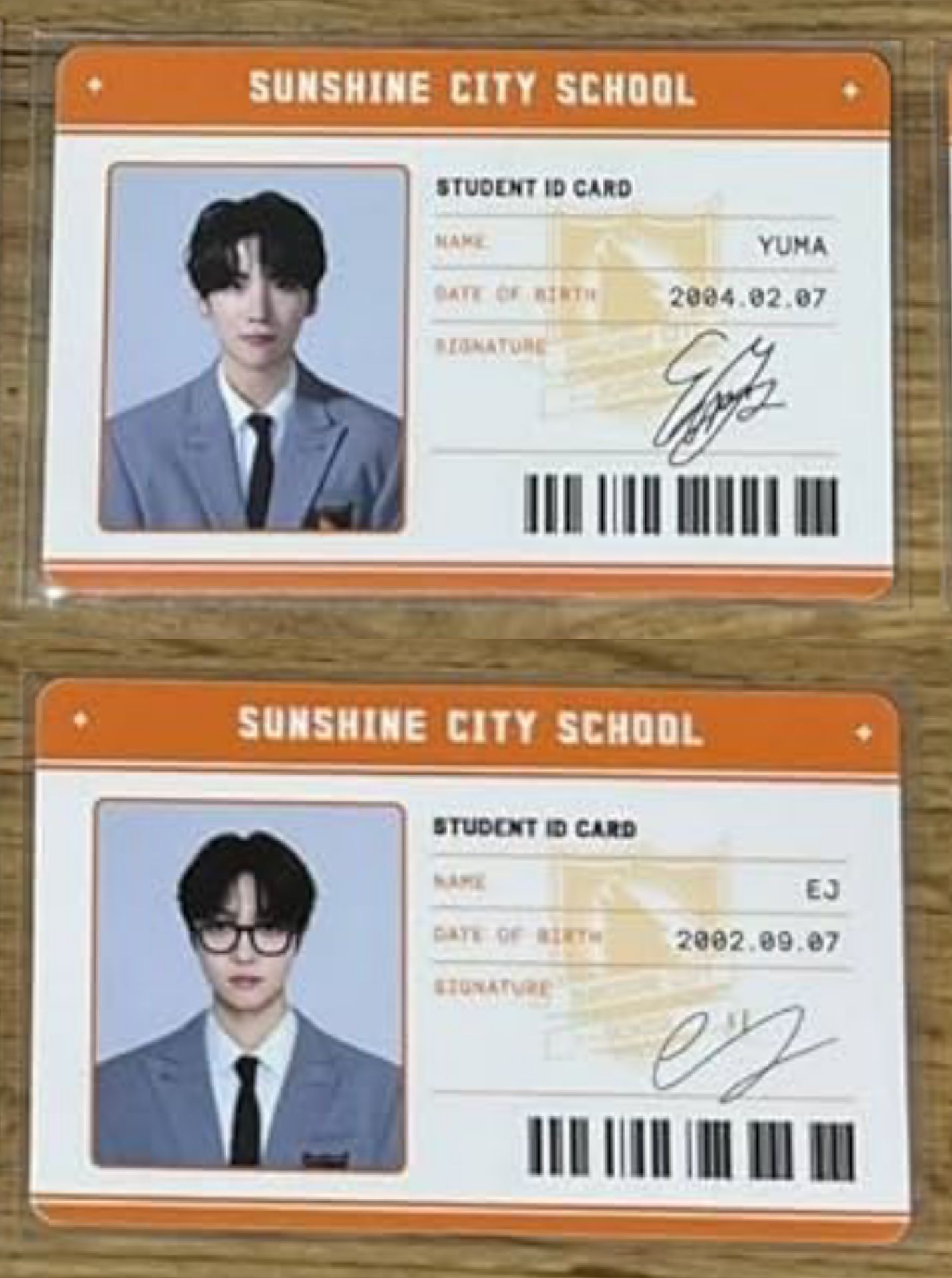 EJ,Yuma 學生證