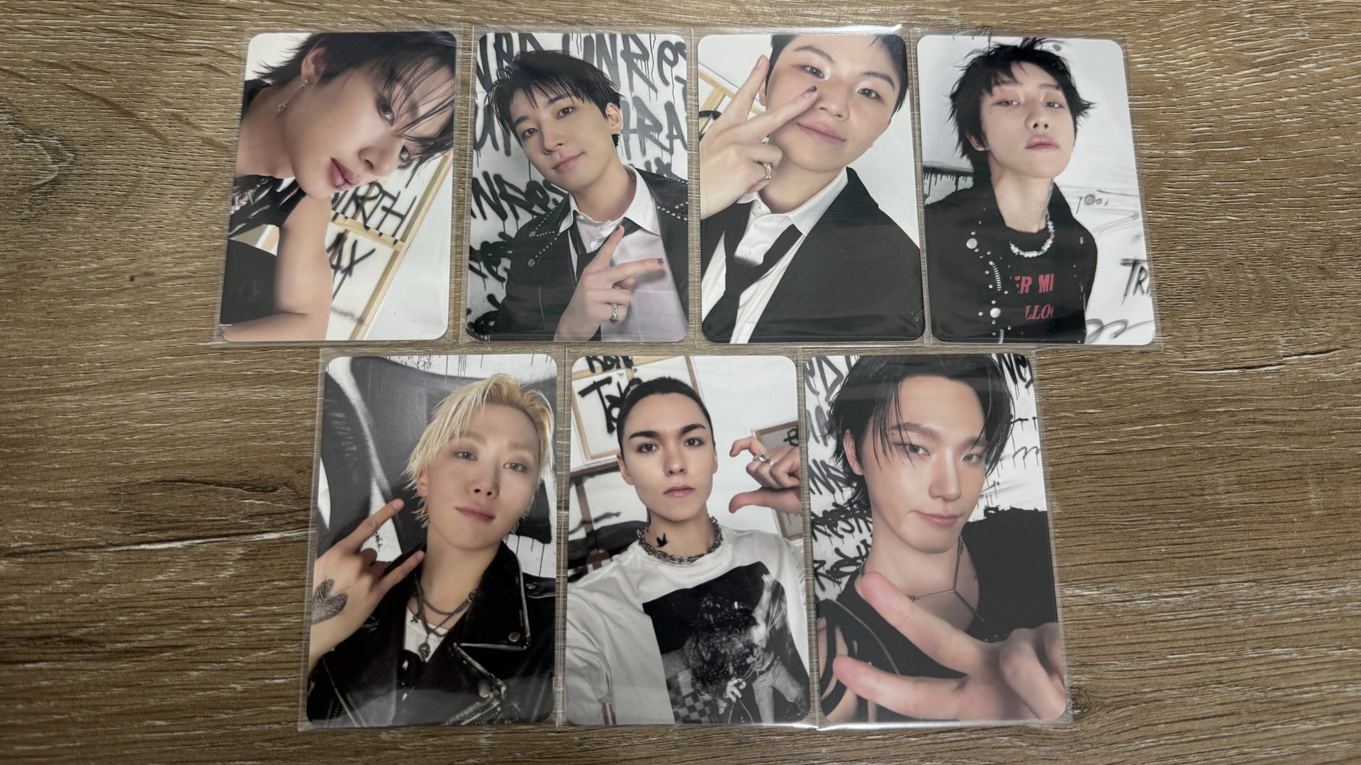 seventeen 正規五 克拉盤專卡