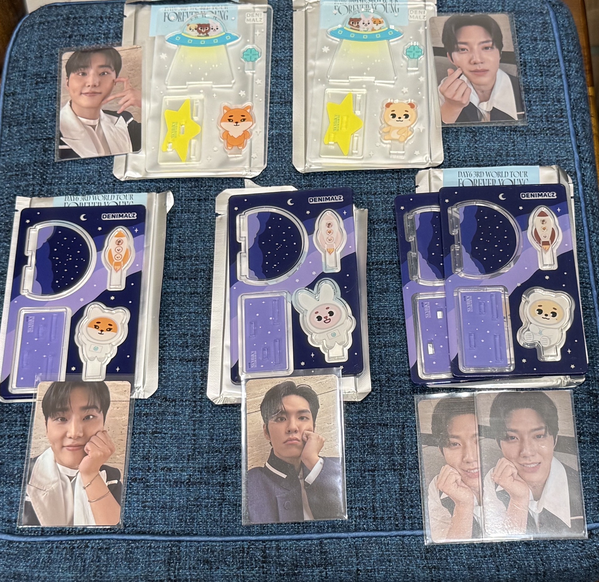 DAY6 DENIMALZ 立牌 含小卡 FOREVER YOUNG