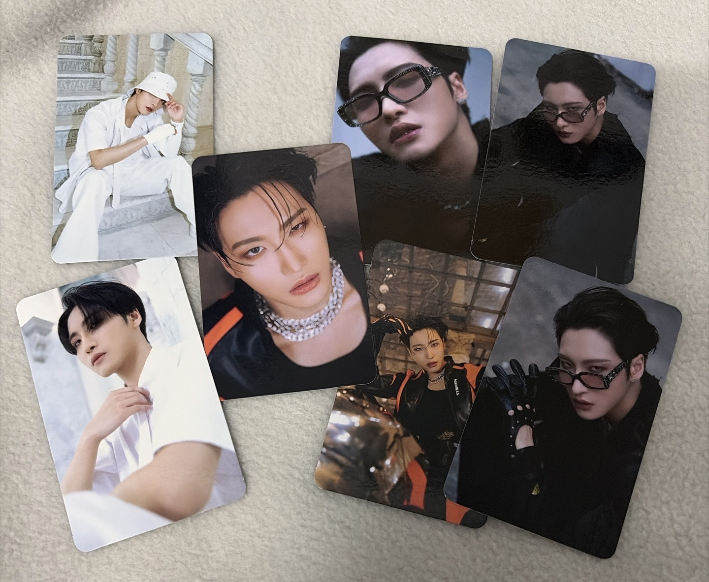 Outlaw 專輯卡 Platform ver. Image