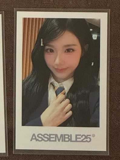 EL母校校服簽售卡1