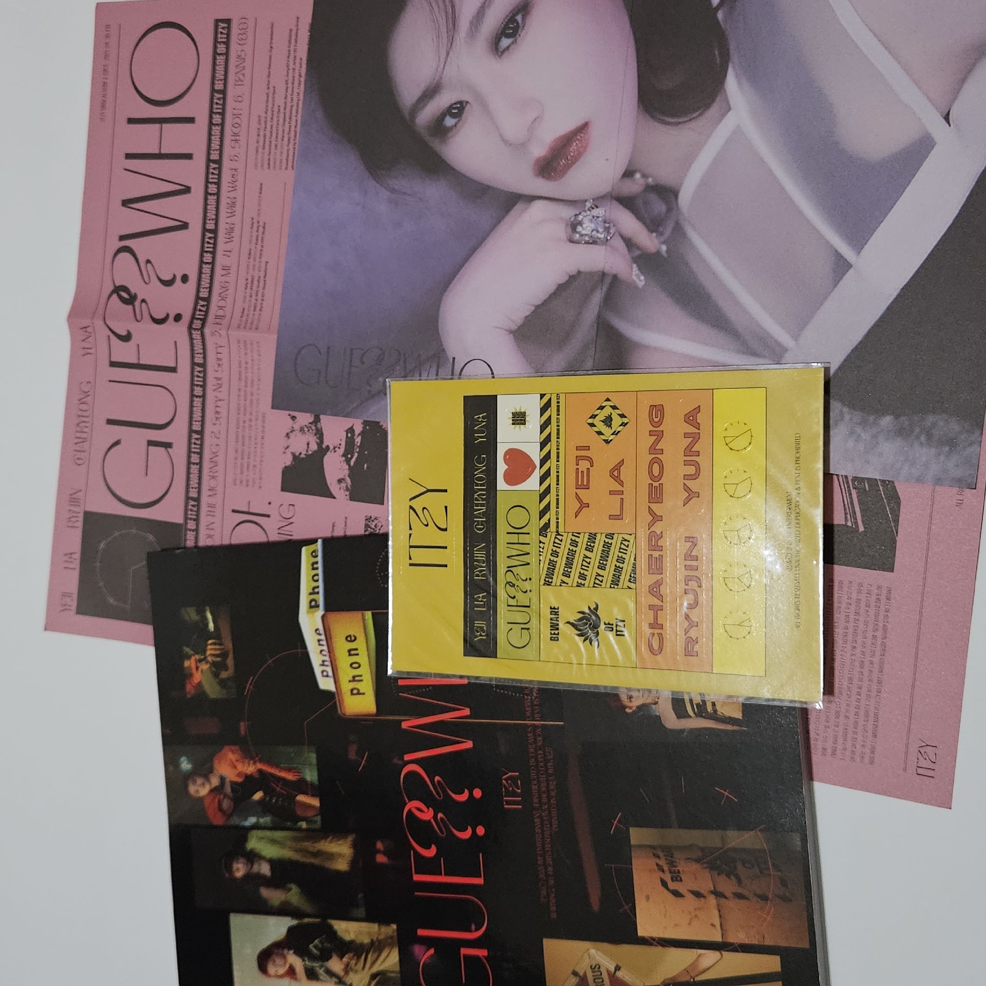 🎀 GUESS WHO Day & Night ver. 