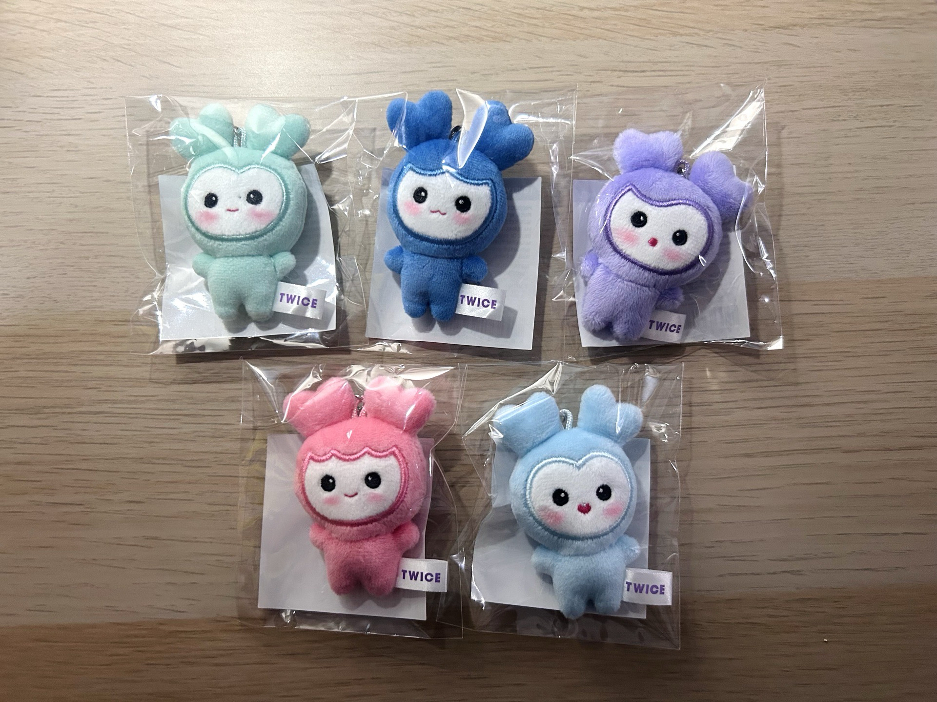 TWICE 豆豆眼 SANA MOMO MINA 子瑜 娜璉