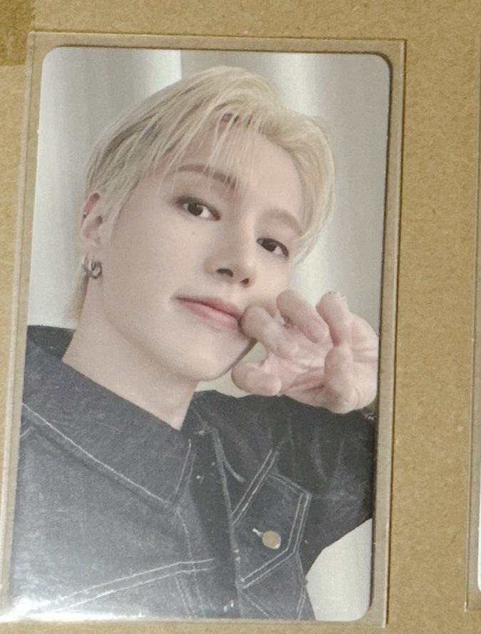 貓爪友榮（需多帶指鼻鍾浩）