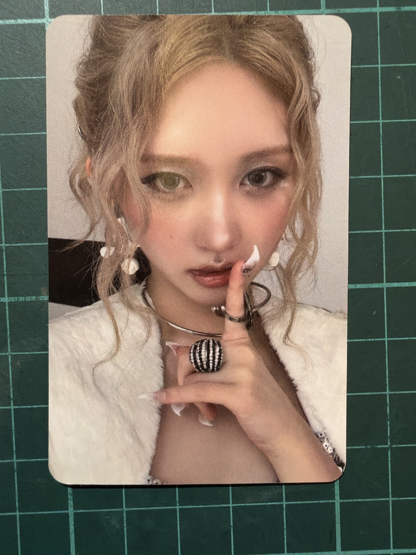 現貨當日出貨/IVE SECRET br 幸運卡 秋 